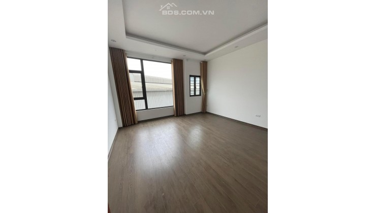 Bán nhà đẹp Hà Đông, 43m2 - Lê Hồng Phong giá chỉ 3,5 tỷ