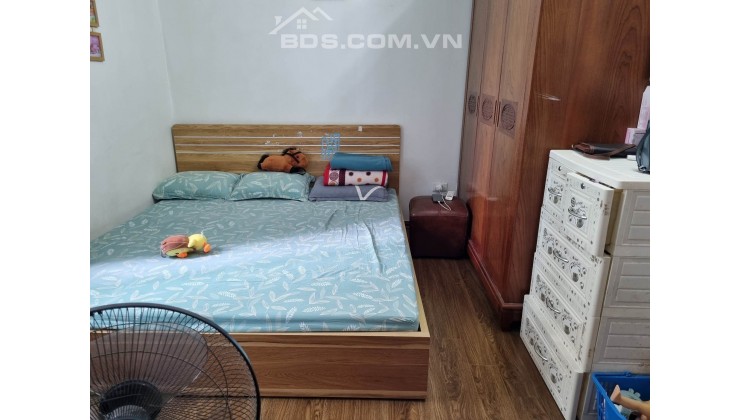 SIÊU HIẾM, CHUNG CƯ KHU ĐÔ THỊ KIM VĂN – KIM LŨ 69M2 GIÁ CHỈ 2.35 TỶ LÔ GÓC, 2 NGỦ, 2 WC RỘNG, TẶNG NỘI THẤT.