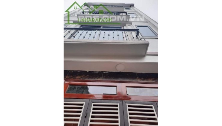 Bán Gấp ! Tứ Hiệp-Thanh Trì 41m2 * 5T nhà đẹp, ở ngay, ngõ văn minh, chỉ 2,7 tỷ