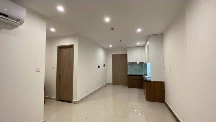 Kiếm Nam ở ghép căn Master 70m2 Vinhomes Grand Park Quận 9