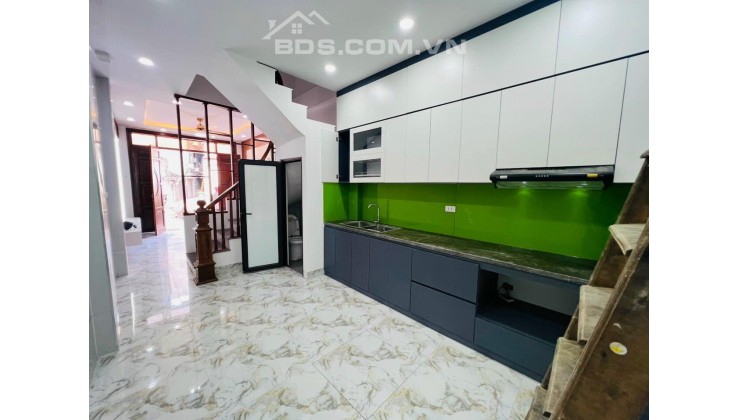 Nhà Mỹ Đình 32m2 ; 7 phòng khép kín .full nội thất ,nhà mớ xây giá 3 tỷ hơn