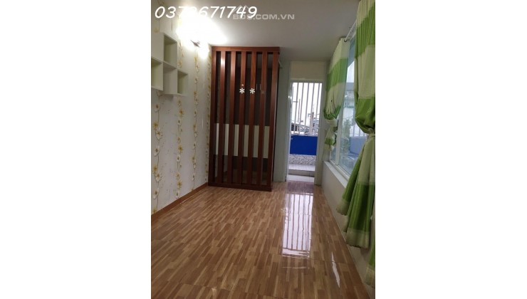 Bán nhà Linh Chiểu - Khu Vực Trung Tâm - Hẻm Xe Hơi - nhỉnh 3tỷ