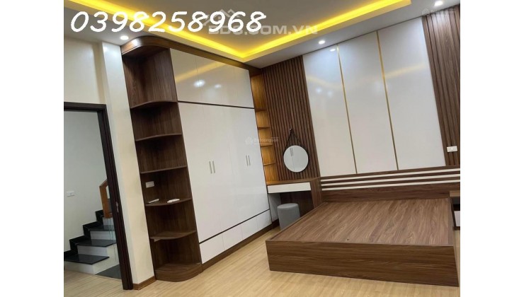 Phân lô ô tô nội thất VIP cách phố Thái Thịnh 15m, DT50m x 5t, MT5m, chỉ Nhỉnh 13 tỷ