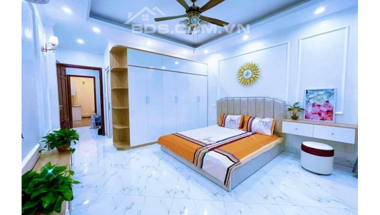 Phân lô ô tô nội thất VIP cách phố Thái Hà 10m, DT40m x 5t, MT4.5m, chỉ 12.5 tỷ