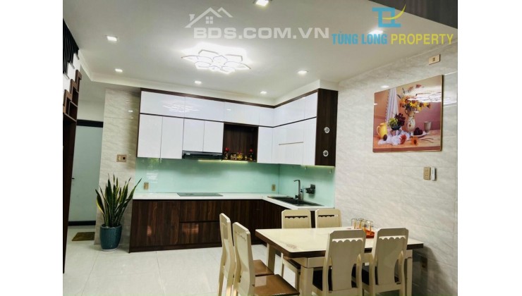 Bán căn nhà đẹp 3 tầng mặt tiền đường 7m5 trung tâm quận Thanh Khê Đà Nẵng