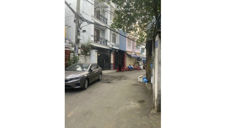 Bán nhà HXH 7 chỗ Lê Quang Định. Kc 4 tầng BTCT, nhà mới 100% - giá đầu tư