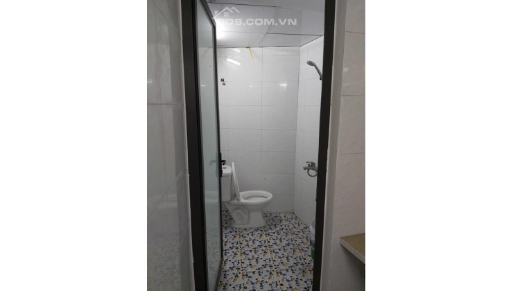 Cần bán nhà Phố Lê Thanh Nghị, Hai Bà Trưng, 40m2, 4T, MT 4m, giá chỉ 4 tỉ 2