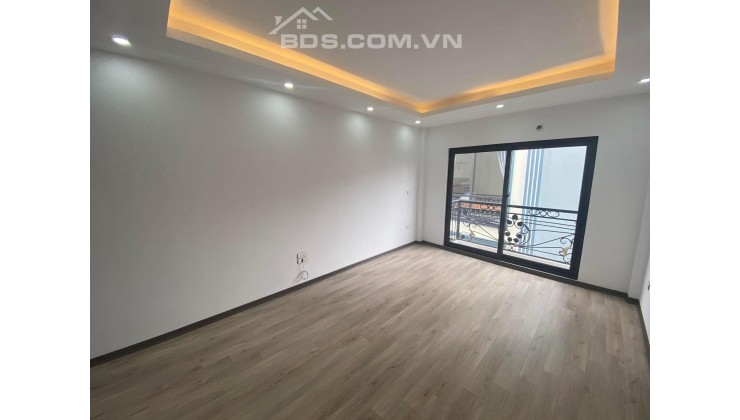 Bán nhà 5 tầng ô tô con đỗ cửa ngõ 119 Phạm Văn Đồng Thông sang đường Xuân Đỉnh 36m2, Công năng đầy đủ Giá 4 tỷ hơn