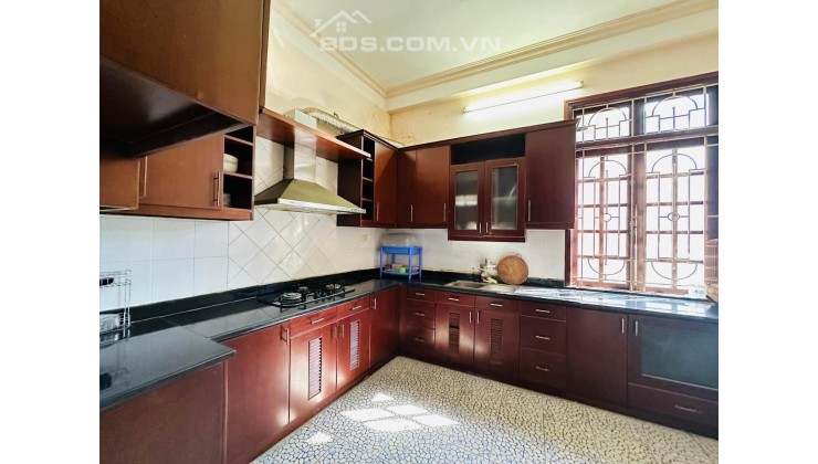 Bán nhà dân xây Cát Linh, thoáng trước sau, cách phố 20m 58m2 7.6 tỷ