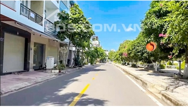 đất có căn nhà mặt tiền đường Vũ Lăng (A3 VCN Phước Hải) – Gần đường Phong Châu  Nha Trang Bán