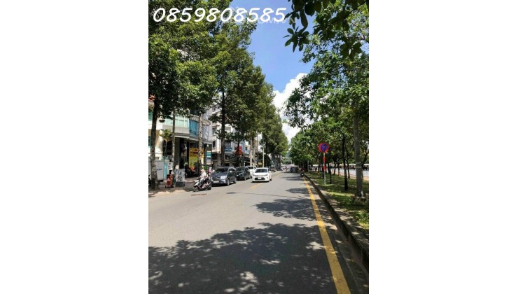 NHA NỞ HẬU, XE Ô TÔ ĐẬU TRONG NHÀ, SÁT BÊN KHU ĐÔ THỊ VẠN PHÚC, HẺM XE HƠI, NGAY QLỘ 13 CHỈ CÒN GIÁ 7,3 TỶ