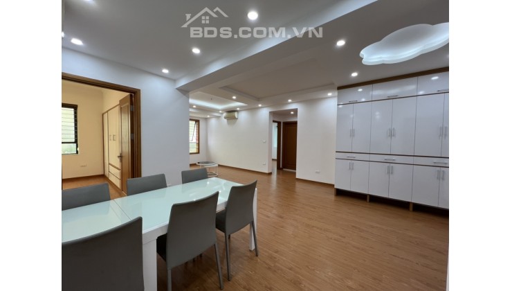 Bán căn hộ chung cư tòa N09B2 Thành Thái- Dịch Vọng - Cầu Giấy 133m2 3PN 2WC nhà đẹp sẵn đồ cơ bản giá bán 5.19 tỷ