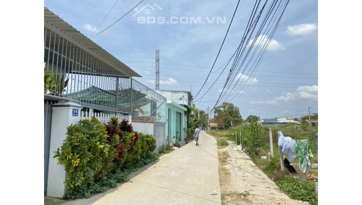 Nhà Vĩnh Thạnh, Nha Trang cách HL45 chỉ 150m Đường 23/10 chỉ 1.2km giá 1 tỷ 700