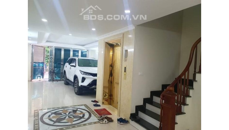 Nhà đẹp Nguyễn Văn Huyên ô tô, KD, 7 tầng TM 65.2m2, giá 12tỷ 9