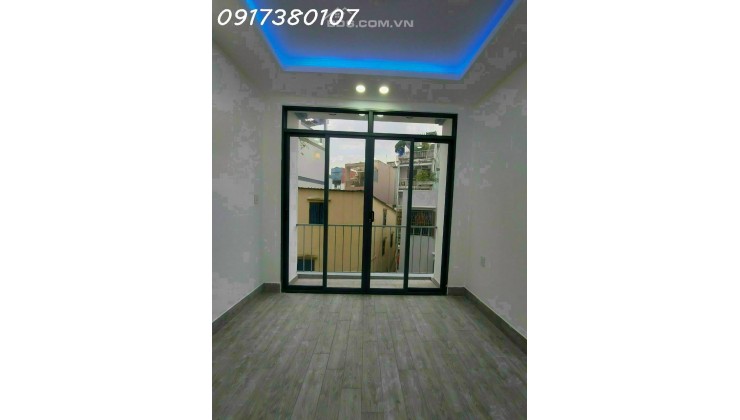 chính chủ Bán nhà đường Lãnh Binh Thăng p13 quận 11.được xây mới 5 tầng đã hoàn công hoa hồng anh chị giới thiệu 1%