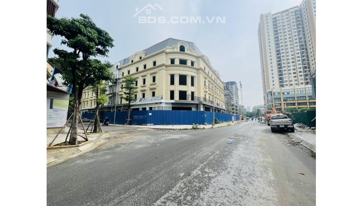 Nhà liền kề trung tâm Thanh Xuân, mặt đường 30m, xây dựng 6 tầng, vỉa hè 8m, 23 tỷ