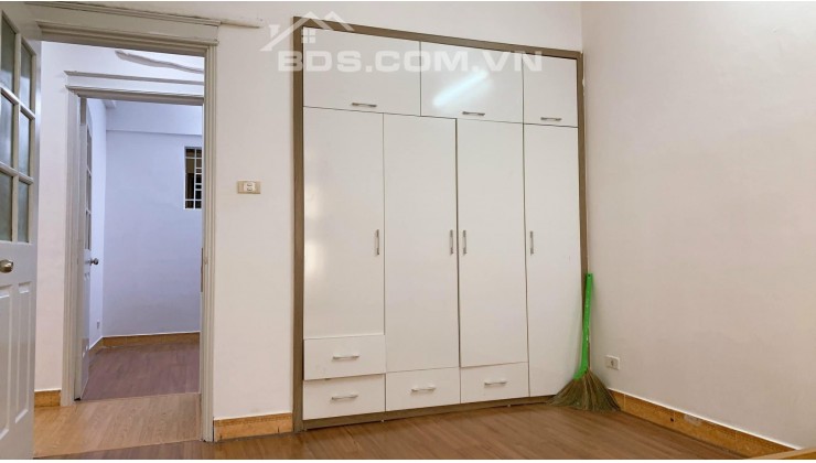 Bán nhà phố Lê Trọng Tấn LÔ GÓC Ô TÔ đỗ cửa, thửa nở hậu đẹp 40m2 giá nhỉnh 3 tỷ 0963159732