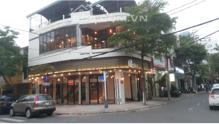 Cho thuê nhà  LÔ GÓC  3 Tầng, Đường Nguyễn Thị Minh Khai_Lê Lai, 190m2 (0877191281)