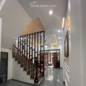 Bán nhà đẹp ngõ 145 Quan Nhân ngõ nông, gần ô tô, dt 52m2 nhỉnh 6 tỷ