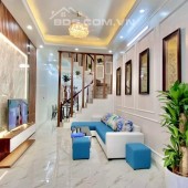 LIỀN KỀ P/LÔ  Ô TÔ TRÁNH 30M LĨNH NAM 46MX5 TẦNG GIÁ NHỈNH 3 TỶ