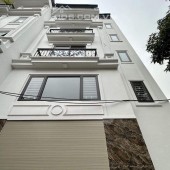 Nhà Hiếm Phúc Đồng nhà mới 5 tầng đẹp long lanh  Ô Tô 7 chỗ vào nhà giá chỉ 3.x tỷ chủ thiện chủ  thương lượng.