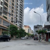 bán mảnh đất Nguyễn Văn Cừ-Nguyễn Sơn 374m, mặt tiền 13m, mặt đường 13m