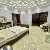 BÁN NHÀ  ĐÊ LA THÀNH ,TẶNG NỘI THẮT ,NHÀ MỚI 44M2 5 TẦNG MẶT TIỀN 5.79M CHỦ HẠ CHÀO 300 TRIỆU CÒN 7.1 TỶ