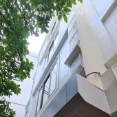 Bán nhà riêng Đê La Thành, nhà mới koong, 35m2, giá 4 tỷ 4