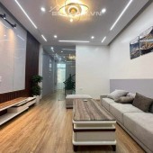 Bán nhà Phố Vip Quận Đống Đa 48m2 x 5T, gần phố, ngõ oto, tiện ích 6 tỷ 100