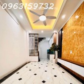 BÁN NHÀ QUAN NHÂN THANH XUÂN , GẦN Ô TÔ TRÁNH 38M2 6 TẦNG NHỈNH 4 TỶ