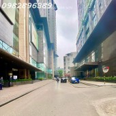 CẦN BÁN GẤP NHÀ LÁNG HẠ, PHÂN LÔ, GARA Ô TÔ, 7T THANG MÁY KD, 82M, 22 TỶ.