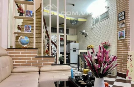 Bán nhà Khương Đình Thanh Xuân 36m2 4T khoảng 4 tỷ, phân lô full đồ ở ngay