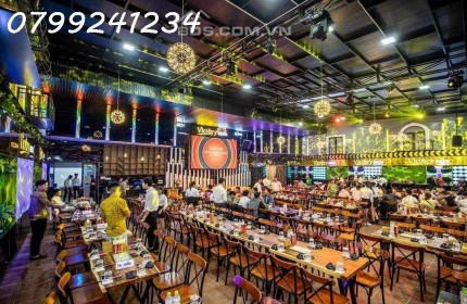 SANG GẤP QUÁN NHẬU VIP CLUB BEER CỰC LỚN MẶT TIỀN HOÀNG THỊ LAN