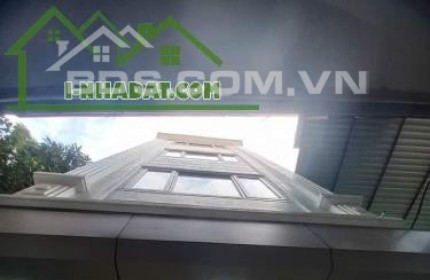 Bán nhà Tựu Liệt, sát mặt phố, 46m2, 5T, nhà đẹp, tiện ích ngập tràn, vào ở ngay 3,5 tỷ