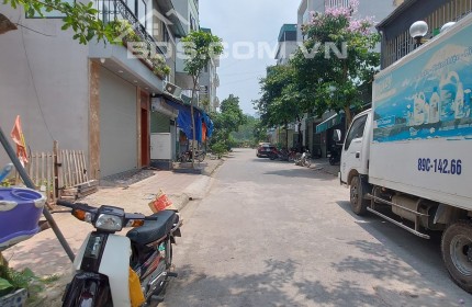 NHÀ CỰC ĐẸP, KHU ĐT TÂY NAM LINH ĐÀM, PHÂN LÔ Ô TÔ TRÁNH, CÓ THANG MÁY, 70M2 GIÁ CHỈ HƠN 12 TỶ.