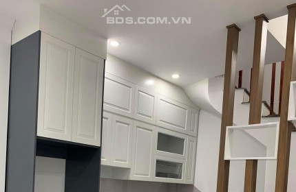 Ơ KÌA!!! Siêu phẩm Mỹ Đình, 25.3m2 4 Tầng, Nhỉnh 2.6 Tỷ