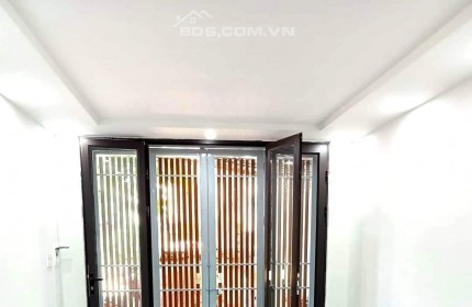 SIÊU HOT BAY NHANH , LÔ GÓC DẠNG CCMN, QUAN NHÂN, 5 TẦNG, 40 M2, NHỈNH 3 TỶ ,
