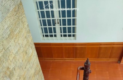 Bán Gấp căn nhà Phan Văn Hớn Bà Điểm hóc môn - 108m2 = 36tr/m2