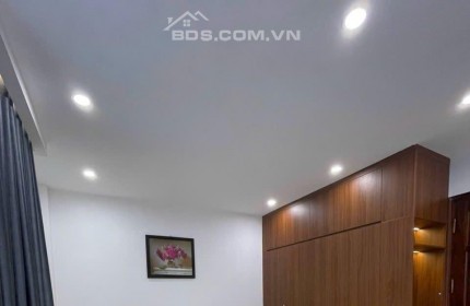 BÁN NHÀ THỤY KHUÊ _ TÂY HỒ 52M2 , 5 TẦNG , GIÁ 5,2 TỶ , NGÕ RỘNG , KINH DOANH , NHÀ MỚI XÂY