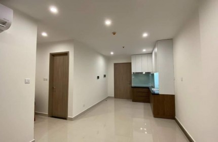 Kiếm Nam ở ghép căn Master 70m2 Vinhomes Grand Park Quận 9