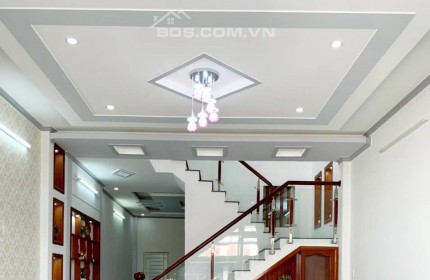 Bán nhanh bán lỗ 60m2 giá 620 triệu 1 sẹc Nguyễn Văn Bứa Hóc Môn