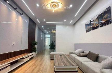 Bán nhà Phố Vip Quận Đống Đa 48m2 x 5T, gần phố, ngõ oto, tiện ích 6 tỷ 100