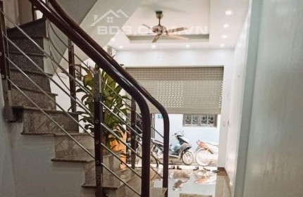 CHÍNHCHỦ BÁN NHÀ ĐẸP-ĐẠI TỪ -HOÀNGMAI 4TẦNG 38m-3Tỷx (x mới vào THCS)