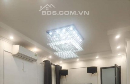 Bán căn nhà full nội thất xịn thang máy tại mặt phố Kim Hoa, quận Đống Đa - Lô góc - Ô tô tránh - Giá chỉ 13.5 tỷ