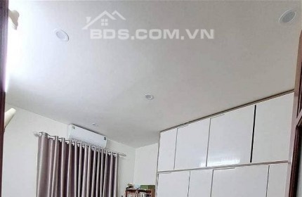 BÁN NHÀ MIẾU ĐẦM 36m2, 4 tầng, mặt tiền 5m. Giá 6.4 tỷ