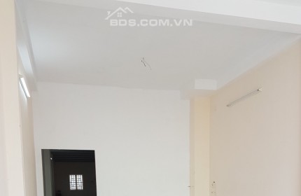 Bán nhà đẹp, đường Nguyễn Duy Trinh, phường Phú Hữu Quận 9, 90m2, 3 tầng.