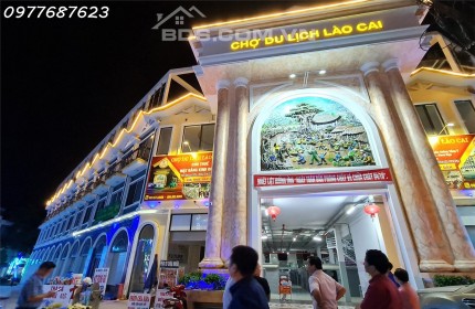 Bán 2 gian hàng Ăn Uống tầng 1 Chợ Du Lịch Lào Cai