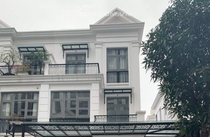 Cho thuê shophouse Vinhomes The Harmony, Long Biên HN.  Dt 220m2