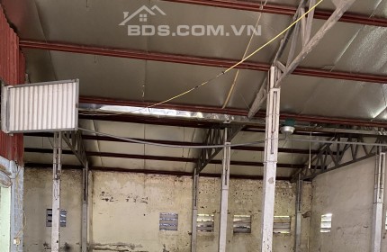 Cho thuê kho xưởng dt 200m2 tại Bắc Cầu, Ngọc Thụy, Long Biên.