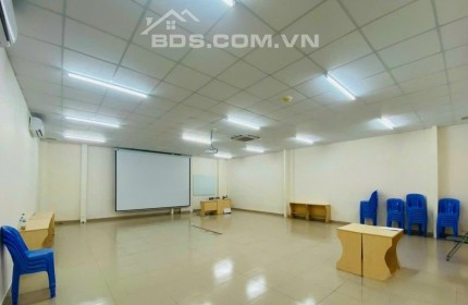 Cần Bán 1500m2 MẶT TIỀN ĐƯỜNG CHÍNH Biên Hòa phố Phạm Văn Thuận có Dòng Tiền Thu Nhập 110 triệu/tháng.